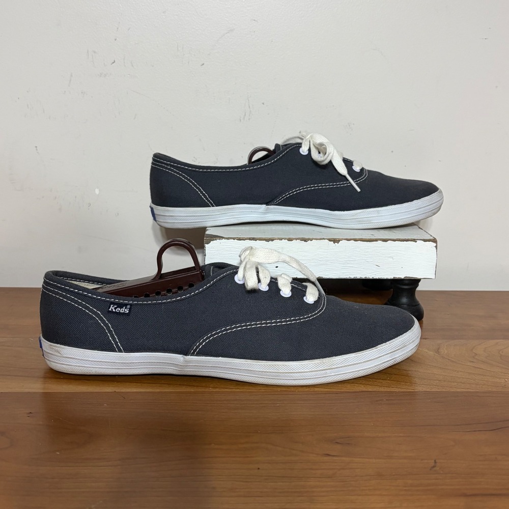 Keds Champion Navy Blue Canvas Low Top Sneakers WF34200W Womens 9.5
